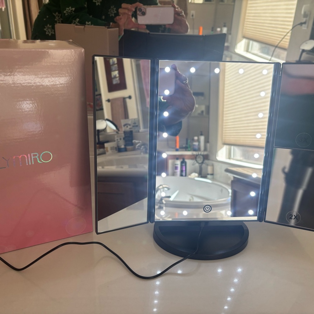 Miro LED Vanity Mirror